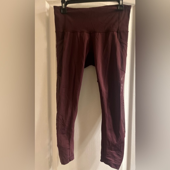 Lululemon mesh cut outs leggings - Picture 13 of 15
